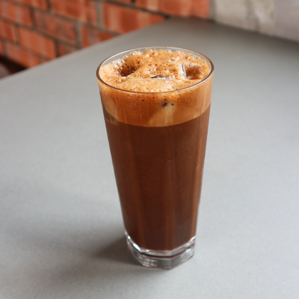 C4. Kopi (Ice)